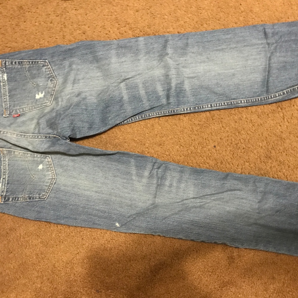 Levi Jeans - Picture 2 of 3